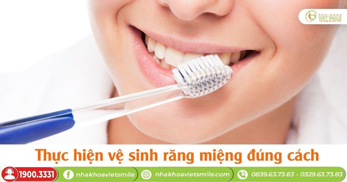 Thực hiện chăm sóc răng miệng đúng cách- ngăn chảy máu chân răng